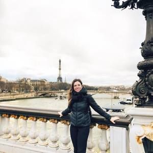 Meet your Posher, Catherine